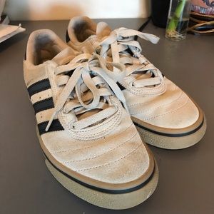 Adidas busenitz
